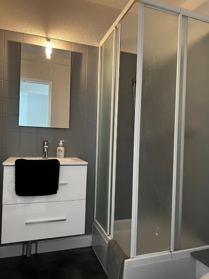 Apartment Centre